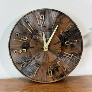 Vintage Ingraham Mid-Century Modern Wall Clock Faux Wood Grain MCM